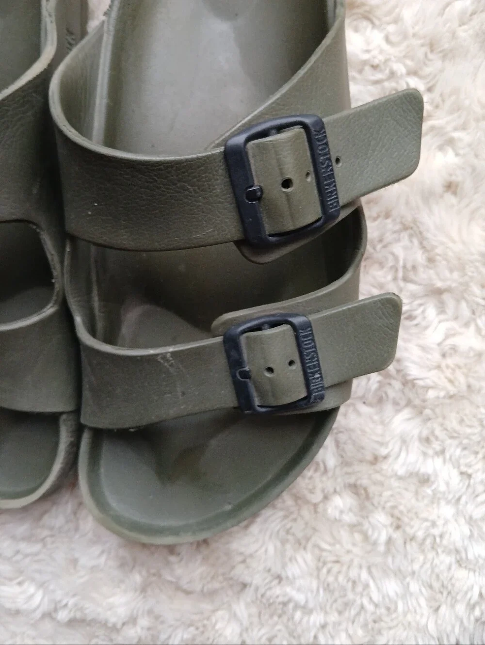 💎 Birkenstock Men's Arizona Stealth Buckle  Sandals